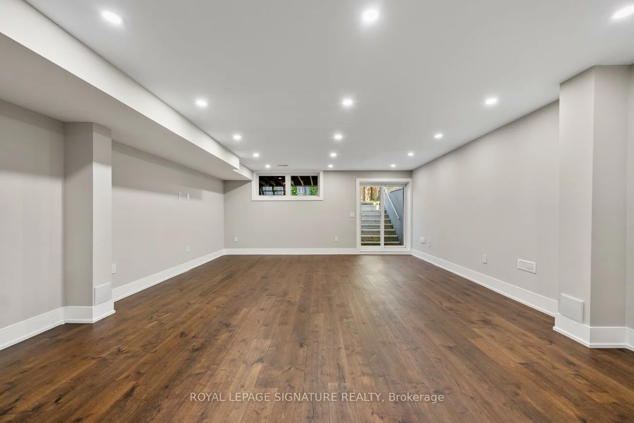 59A, Bexhill, Clairlea-Birchmount, Toronto