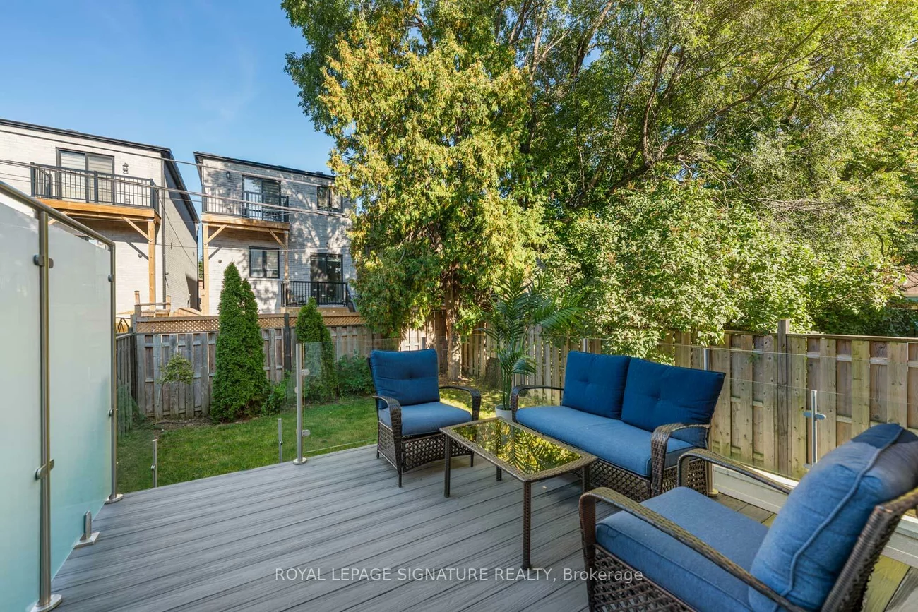 59A, Bexhill, Clairlea-Birchmount, Toronto