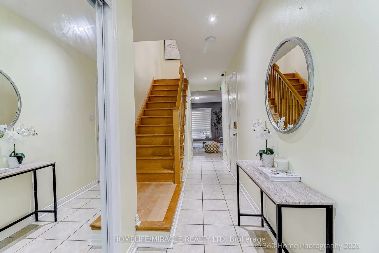 113, Wilkes, Clairlea-Birchmount, Toronto