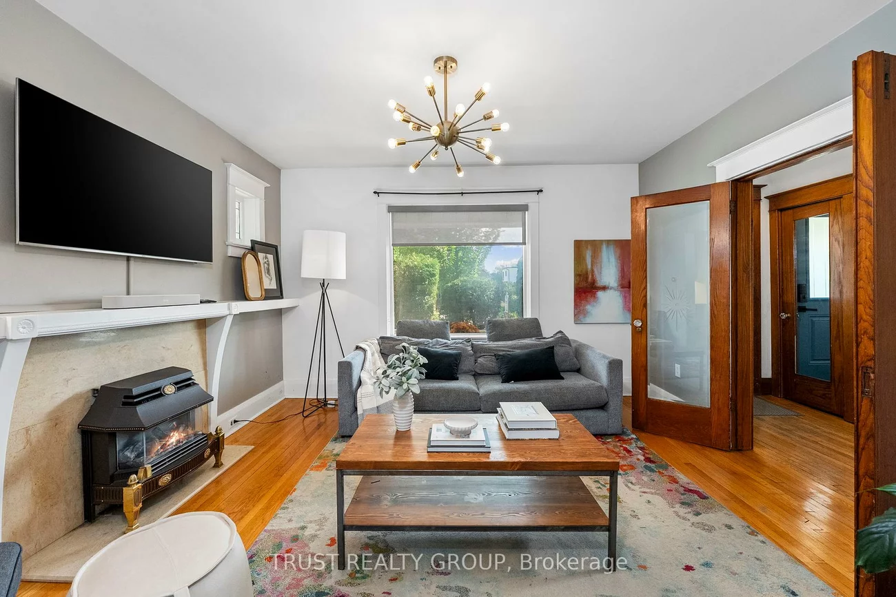 206, Woodmount, Danforth Village-East York, Toronto