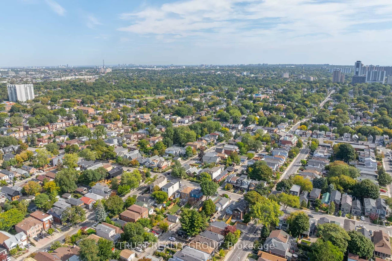 206, Woodmount, Danforth Village-East York, Toronto