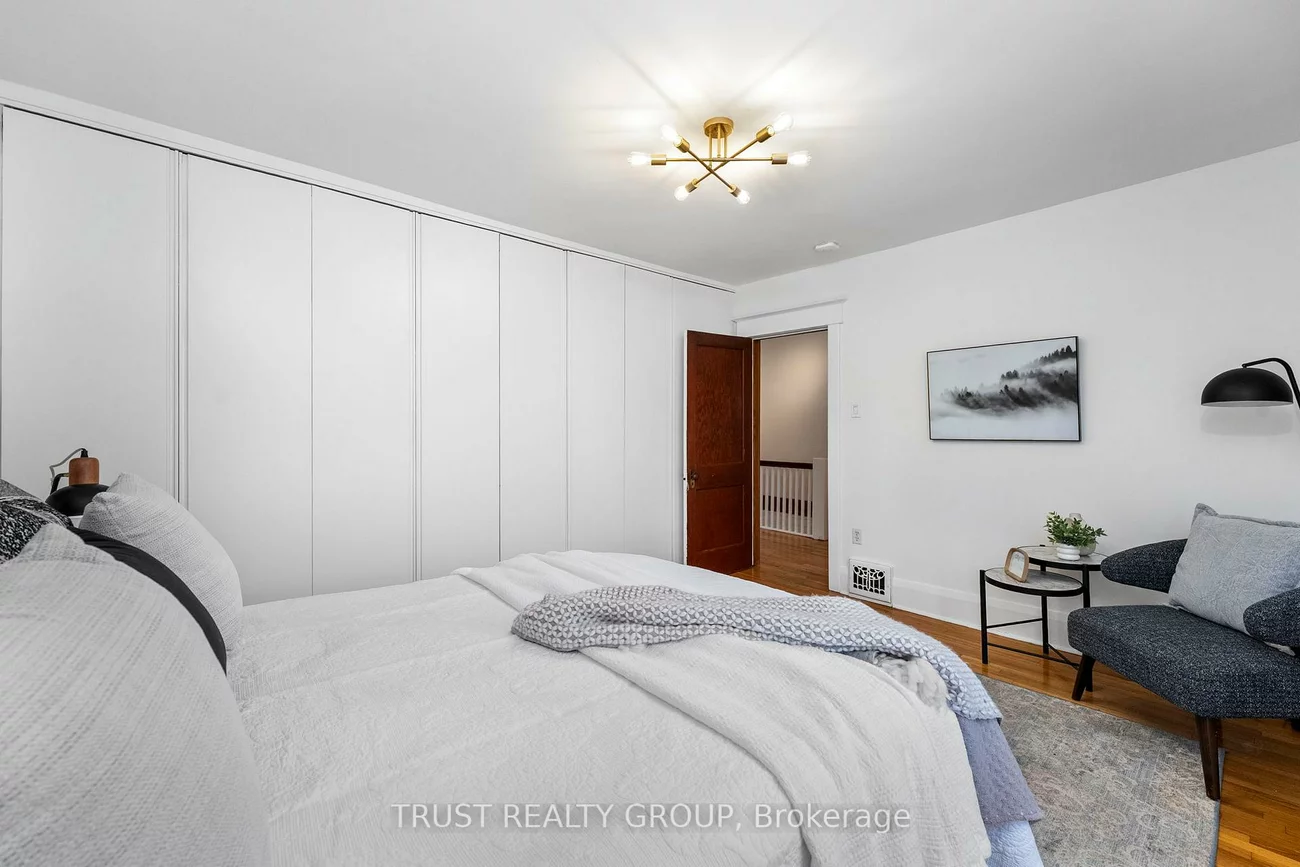 206, Woodmount, Danforth Village-East York, Toronto