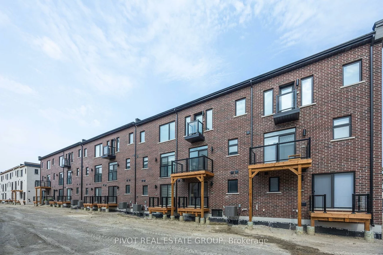 26, Danielle Moore, Bendale, Toronto