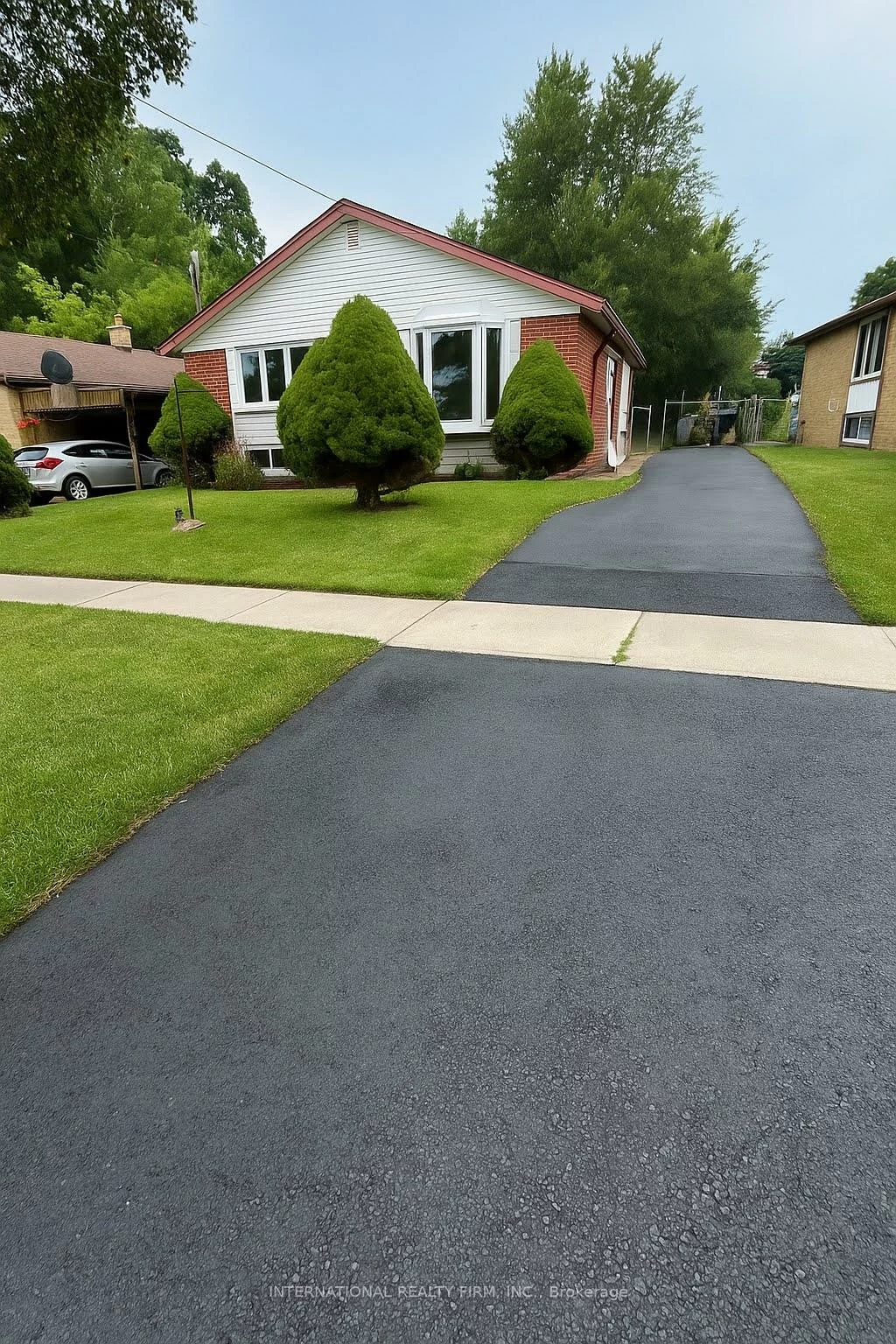9, Benshire, Woburn, Toronto
