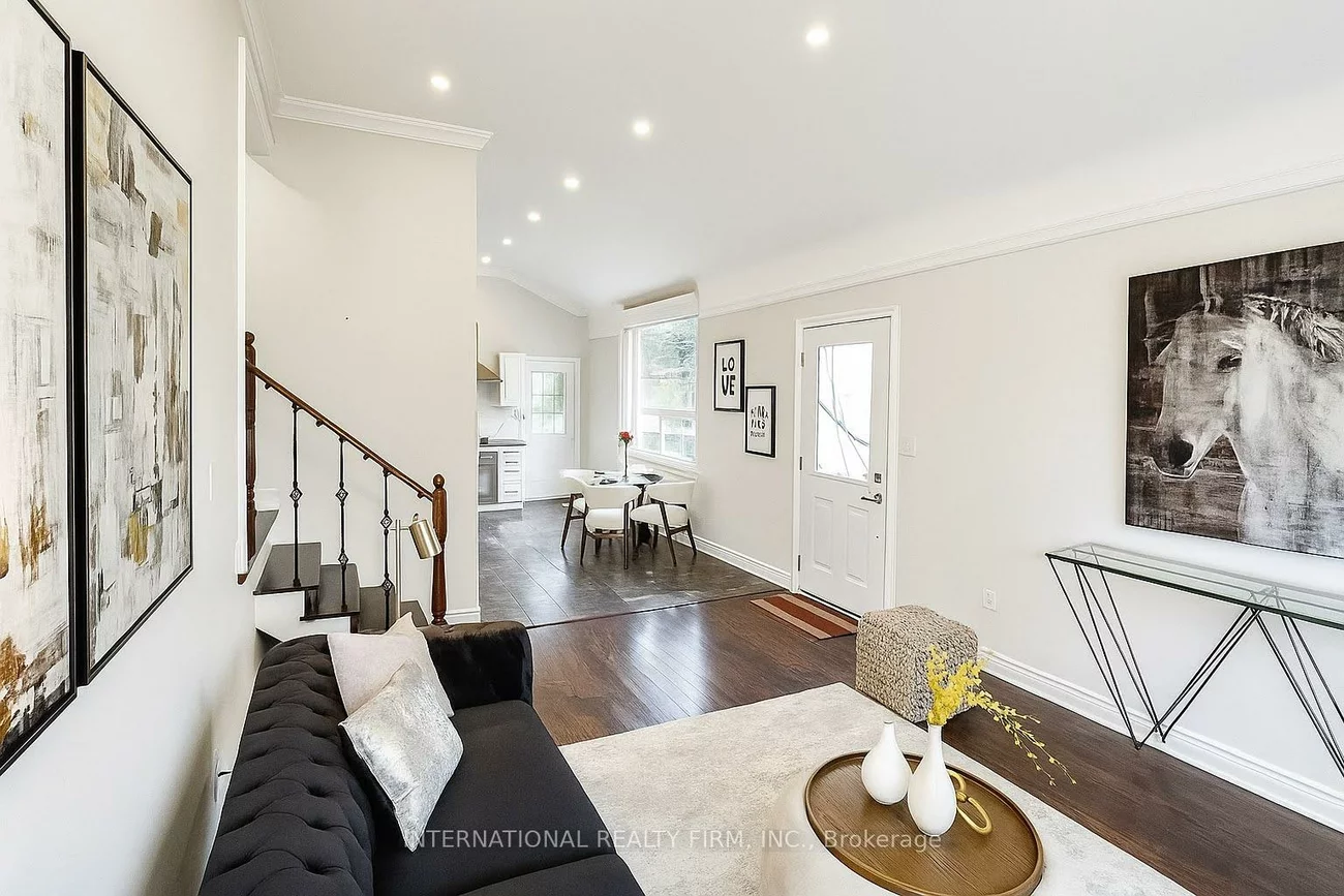 9, Benshire, Woburn, Toronto