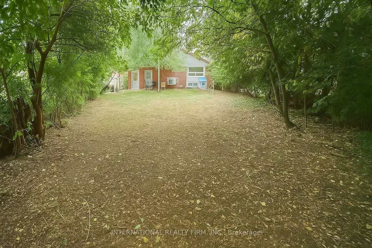 9, Benshire, Woburn, Toronto