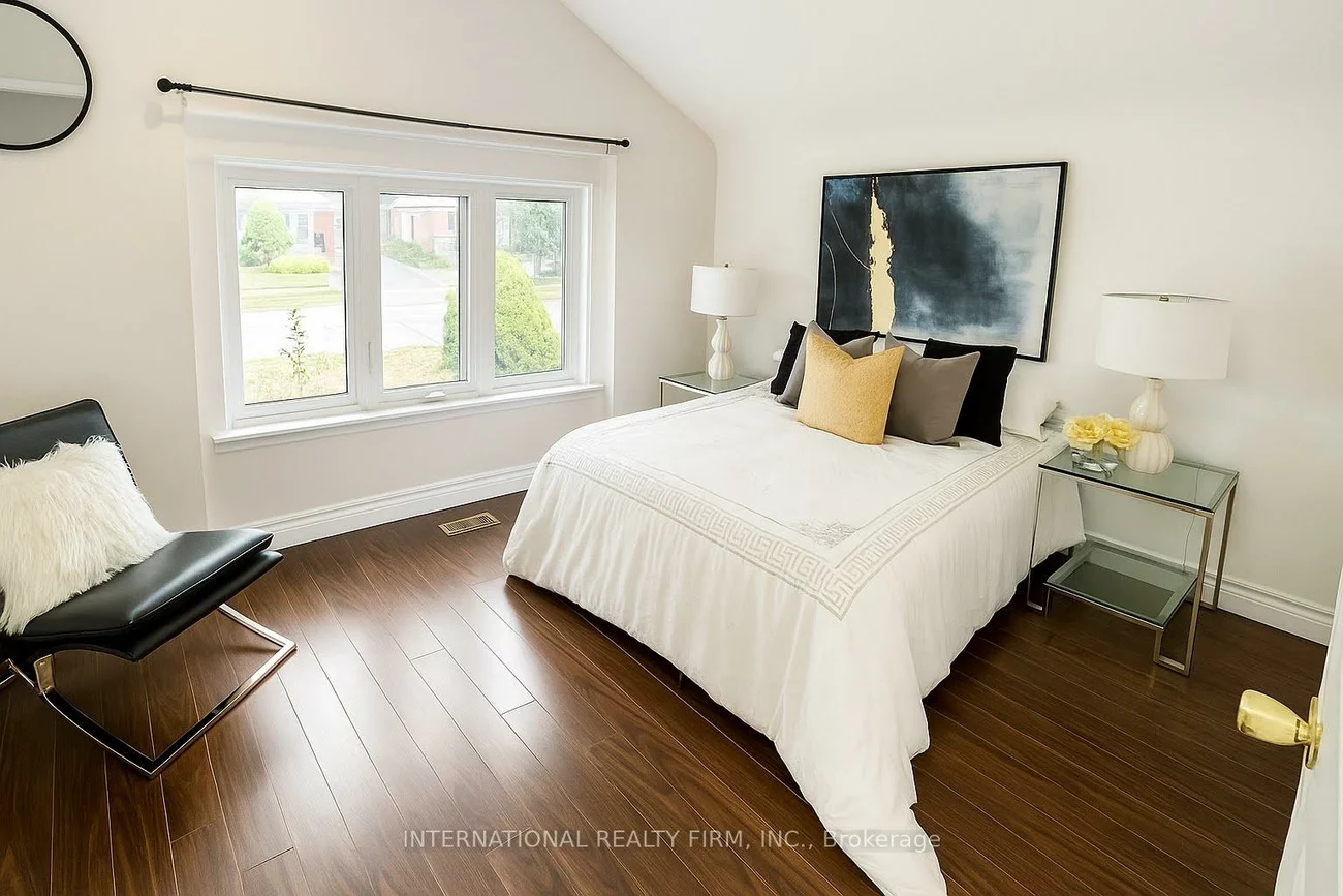 9, Benshire, Woburn, Toronto