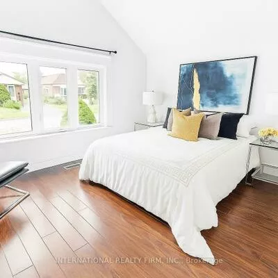 9, Benshire, Woburn, Toronto