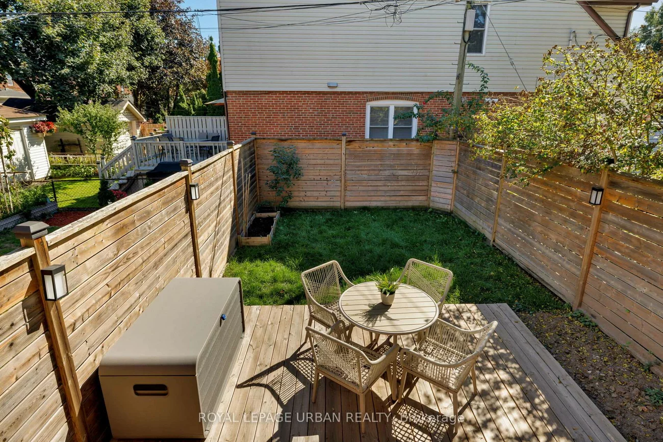 447, Mortimer, Danforth Village-East York, Toronto