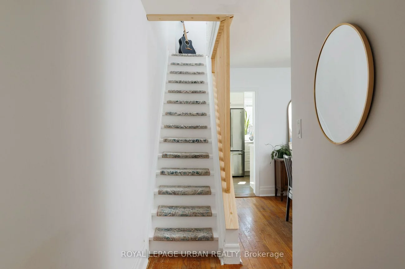 447, Mortimer, Danforth Village-East York, Toronto