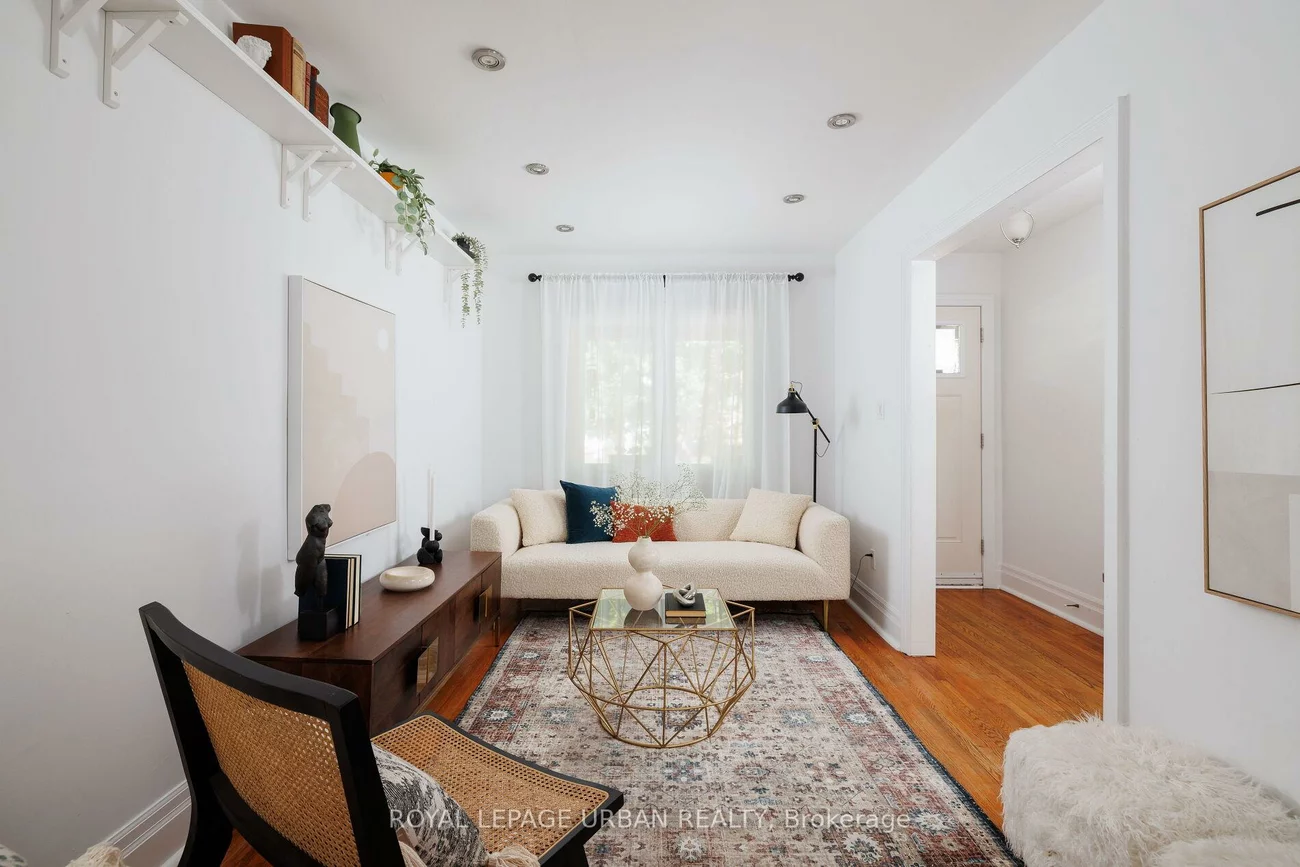 447, Mortimer, Danforth Village-East York, Toronto