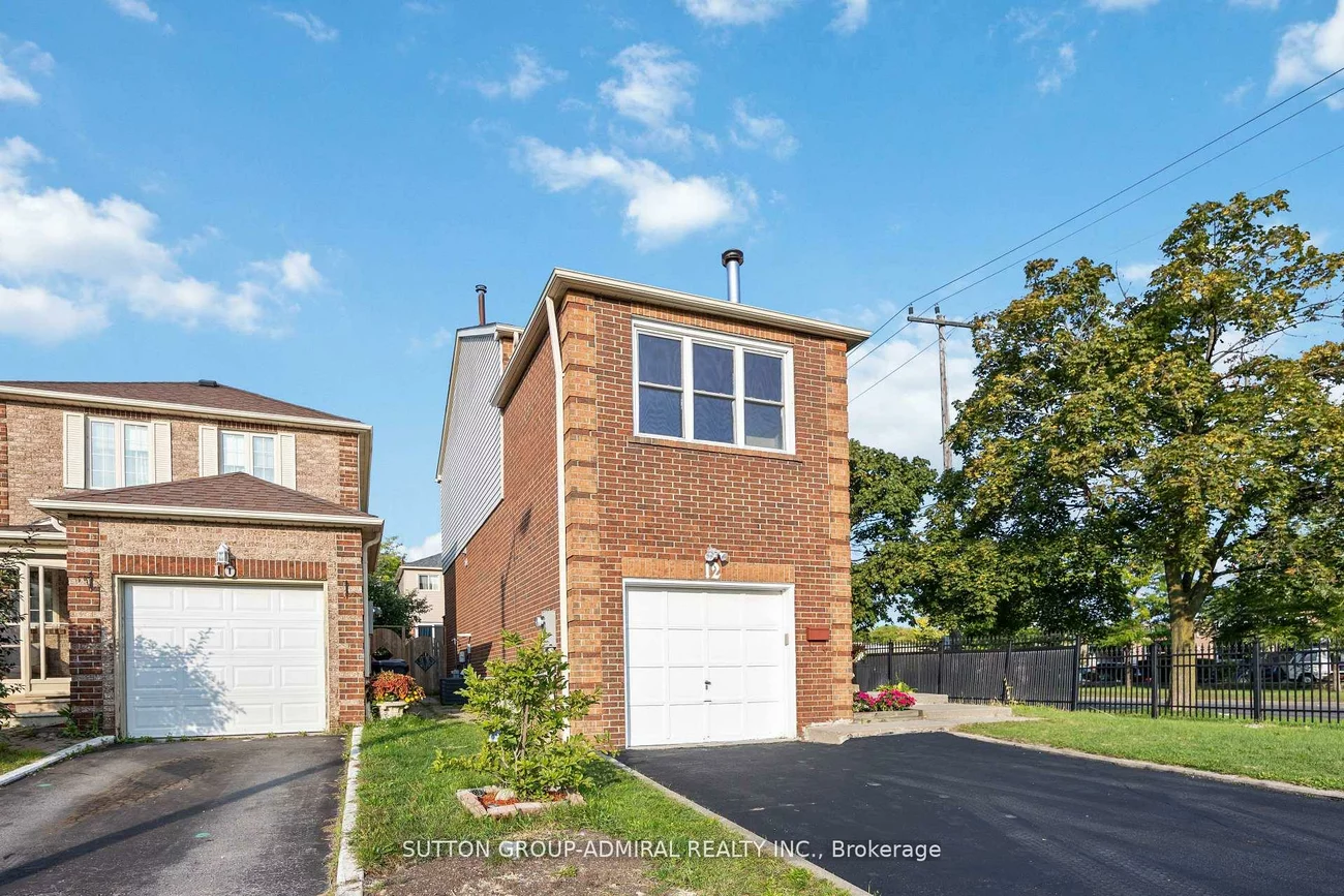 12, Tilburn, Birchcliffe-Cliffside, Toronto