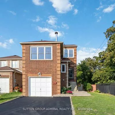 12, Tilburn, Birchcliffe-Cliffside, Toronto