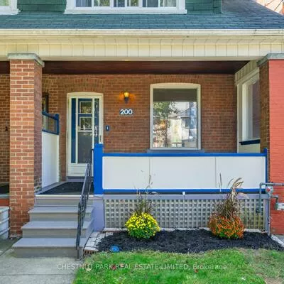 200, Gillard, Greenwood-Coxwell, Toronto