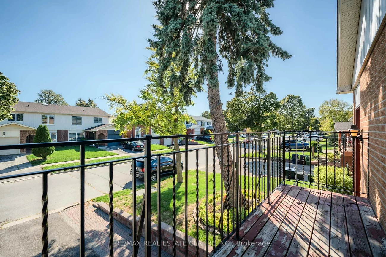 33, Millhouse, Rouge E11, Toronto