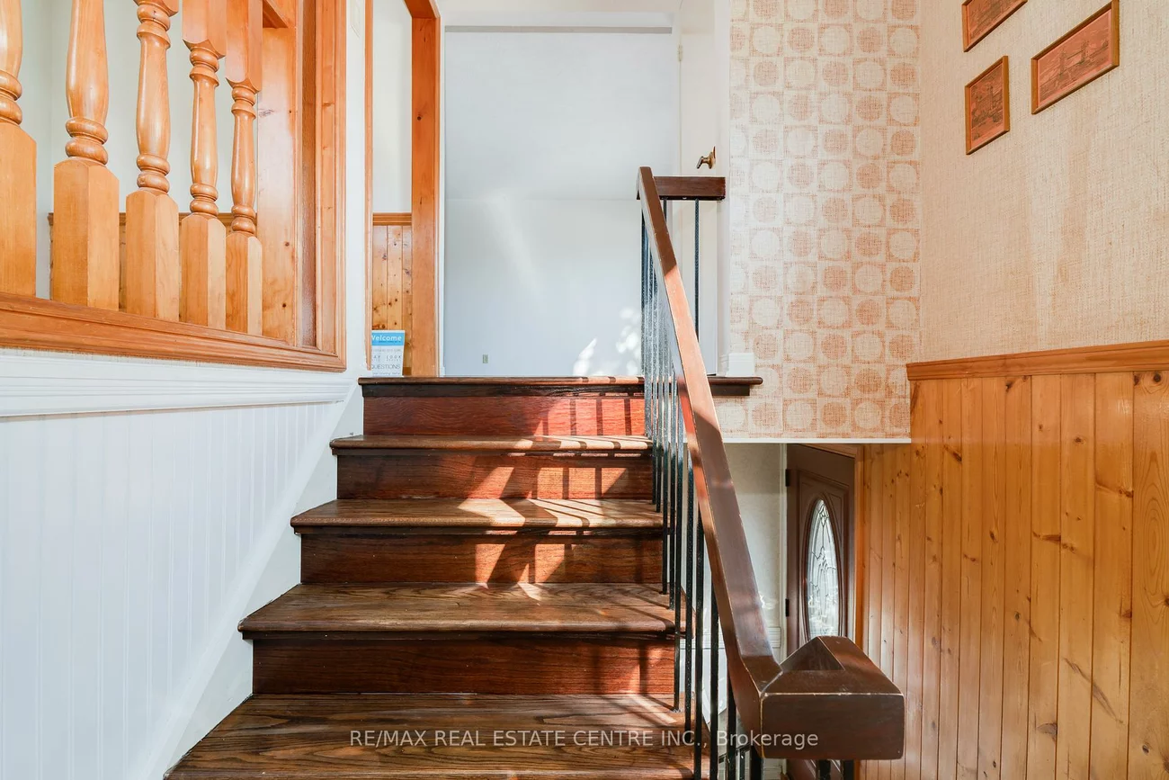 33, Millhouse, Rouge E11, Toronto