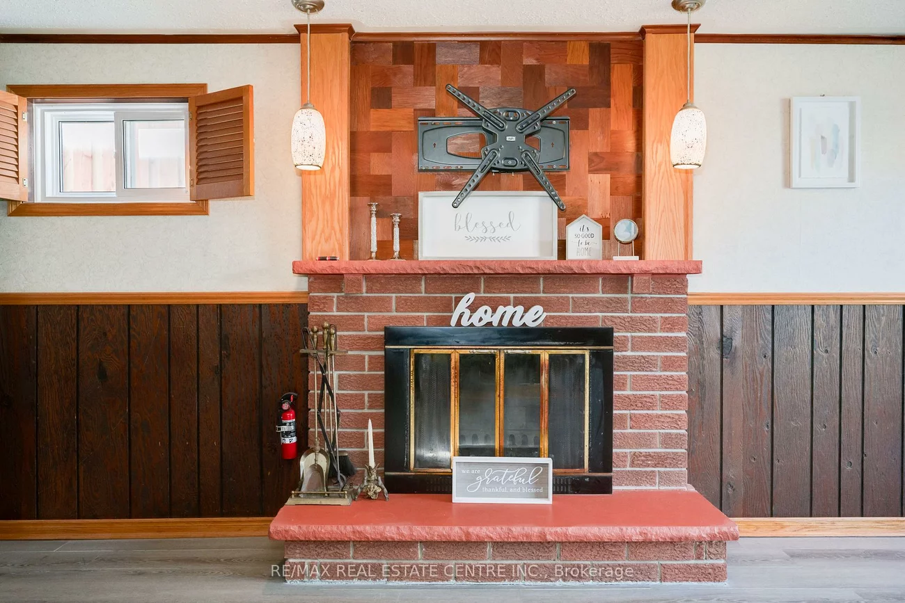 33, Millhouse, Rouge E11, Toronto