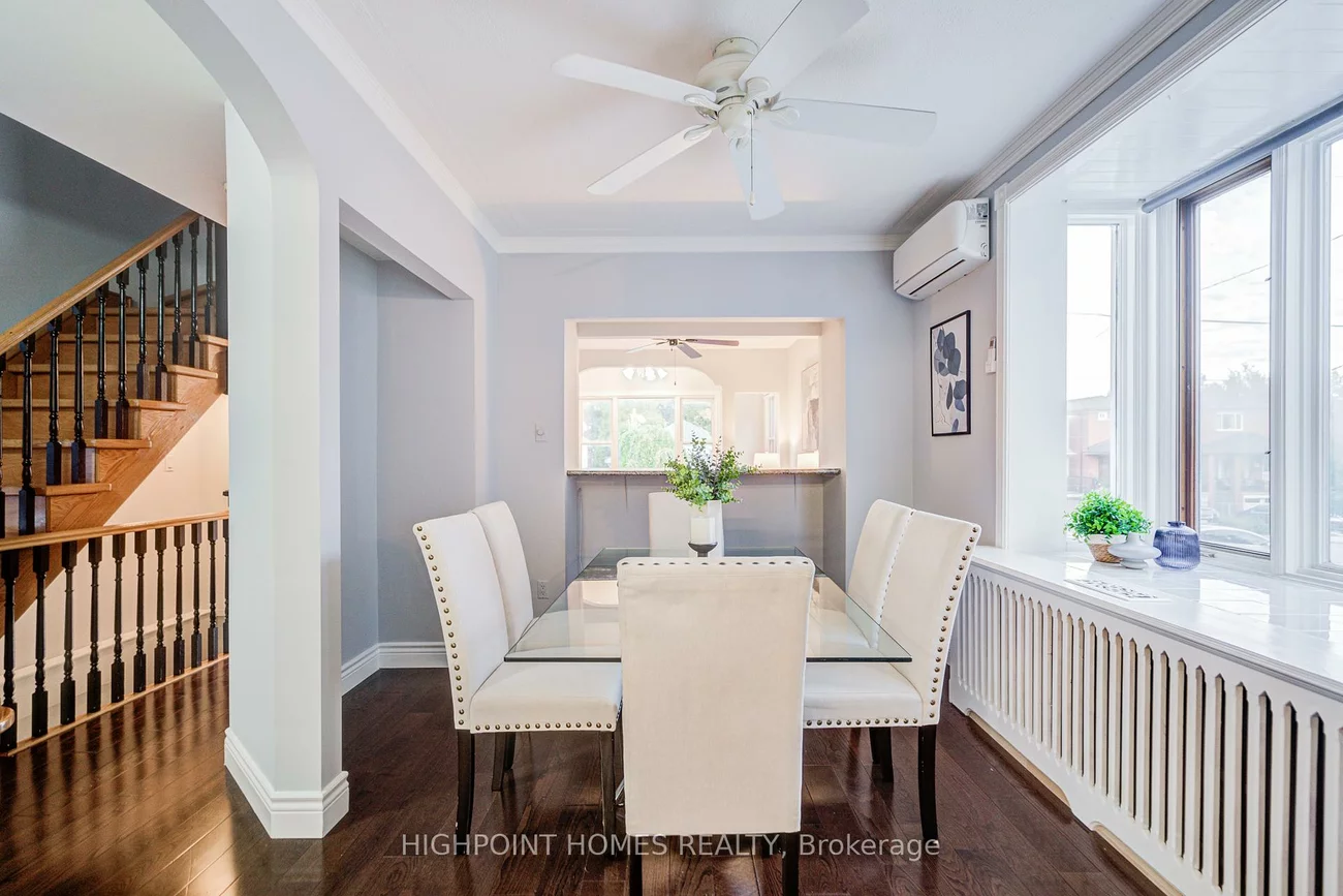 50, South Woodrow, Birchcliffe-Cliffside, Toronto