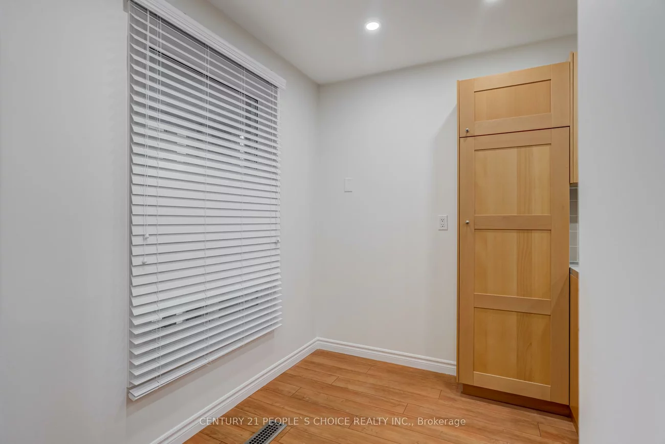 36, Ponymill, Milliken, Toronto