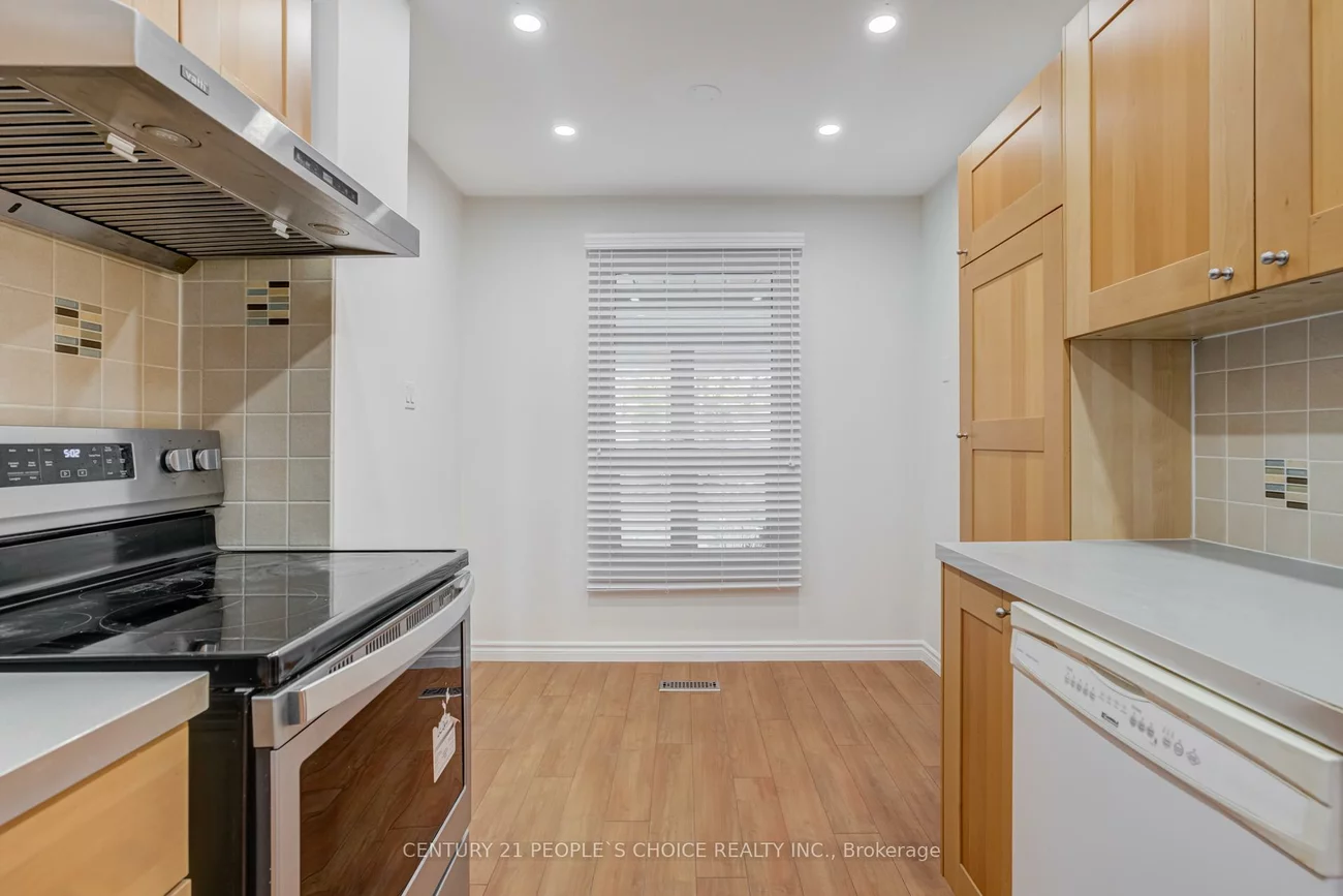 36, Ponymill, Milliken, Toronto