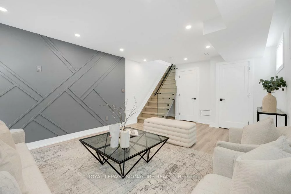 87, Wiley, Danforth Village-East York, Toronto