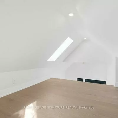 87, Wiley, Danforth Village-East York, Toronto