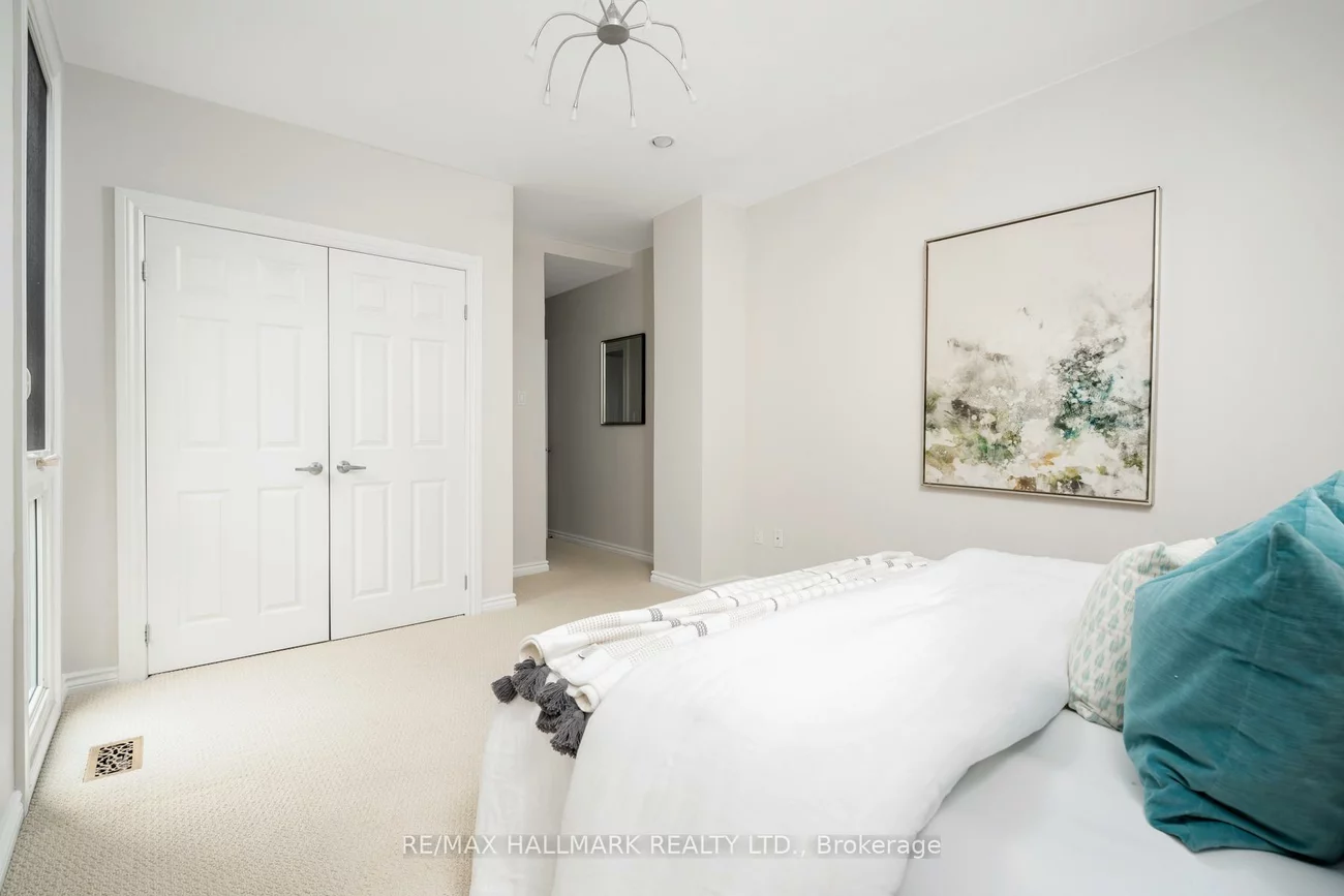 53, Ferrier, Playter Estates-Danforth, Toronto