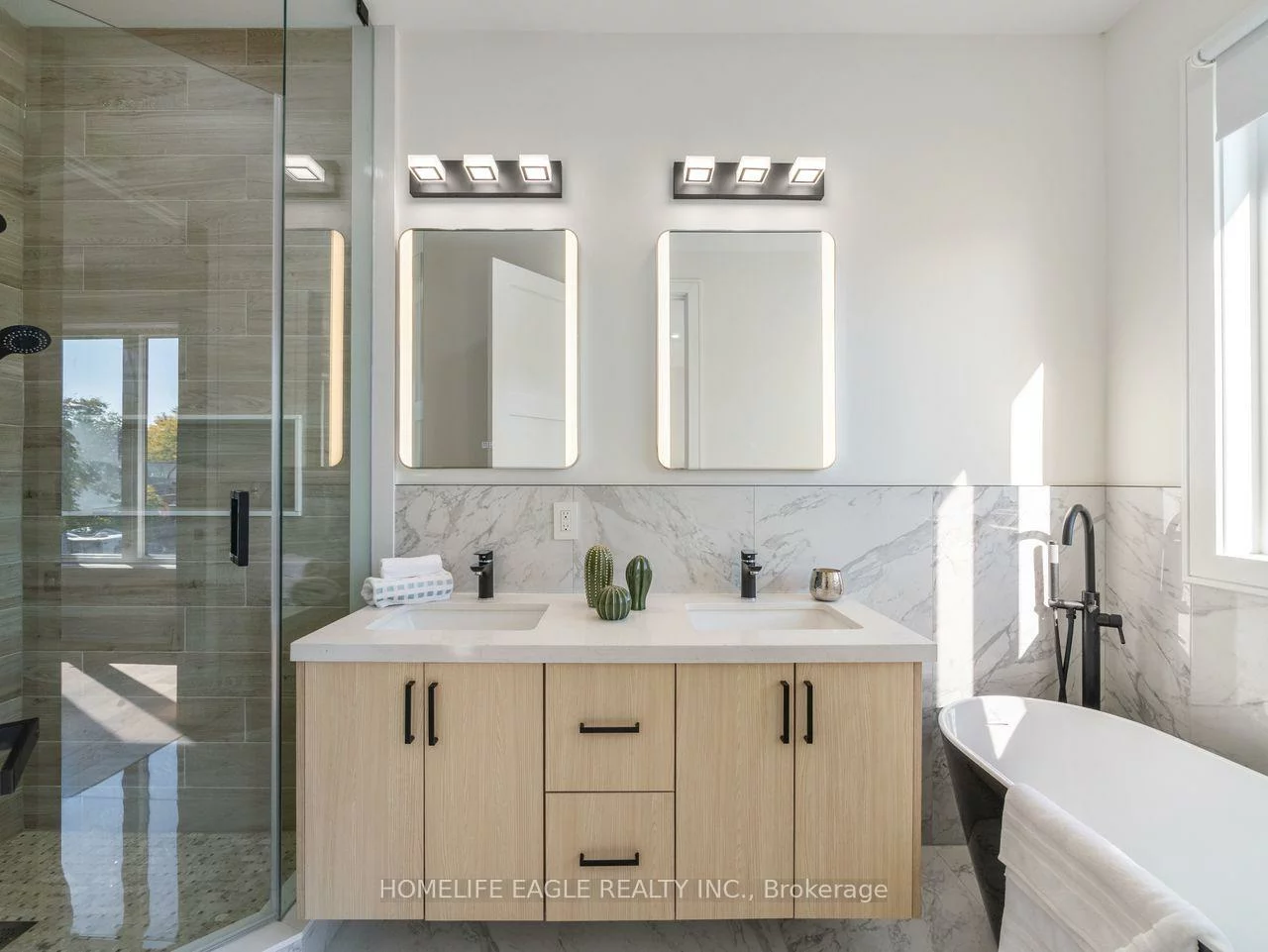 109A, Heale, Birchcliffe-Cliffside, Toronto