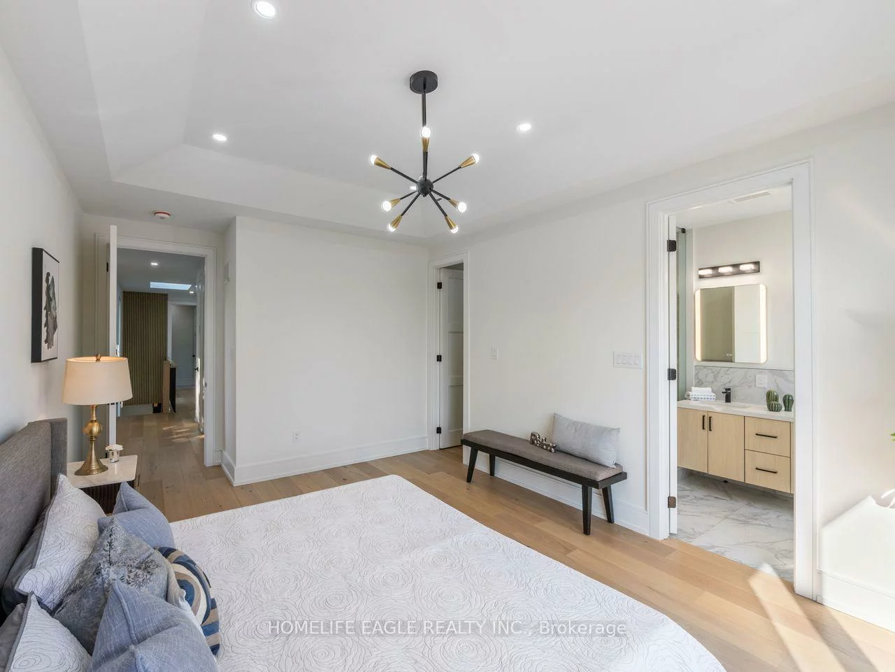 109A, Heale, Birchcliffe-Cliffside, Toronto