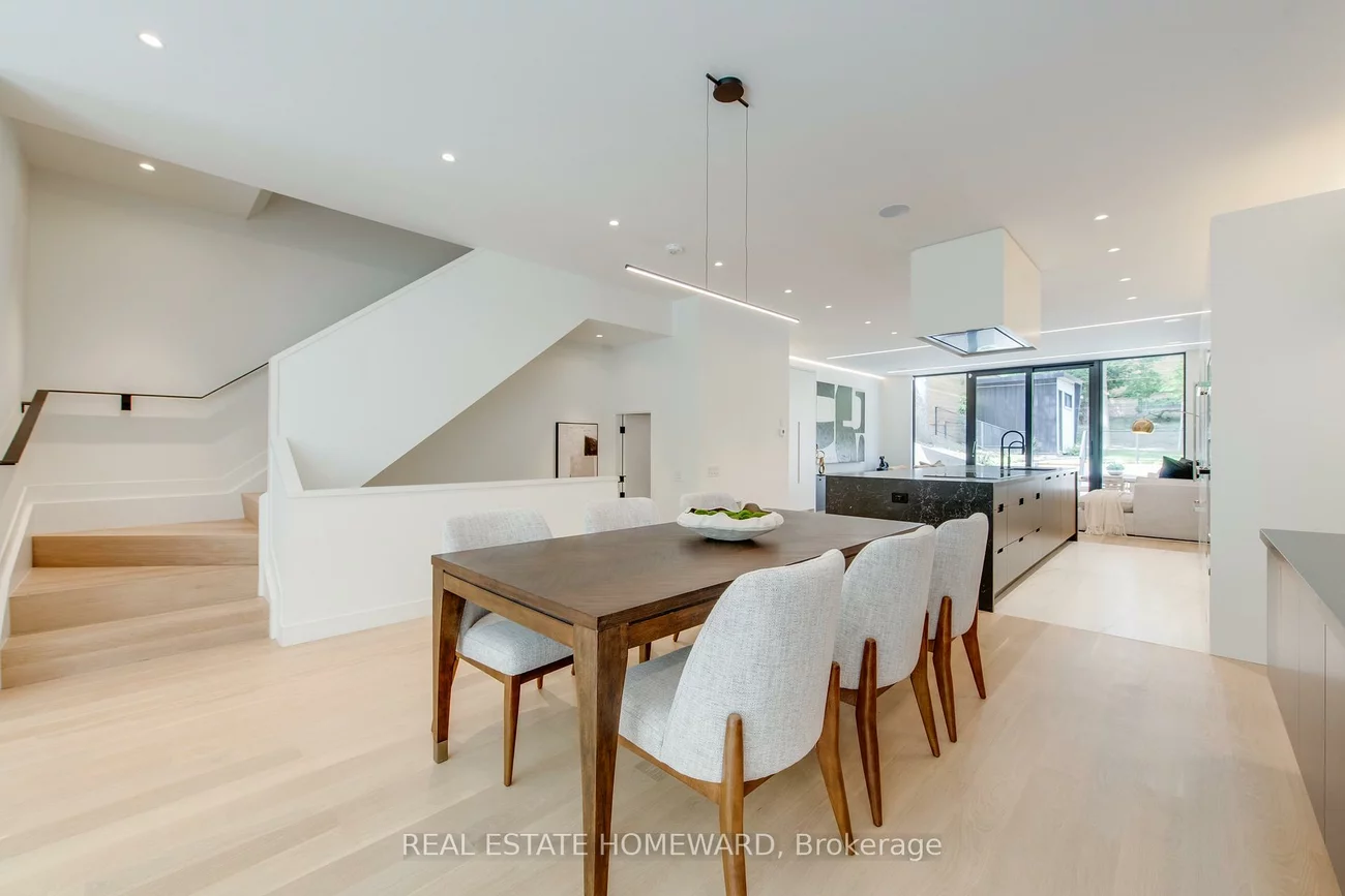 174, Kenilworth, The Beaches, Toronto