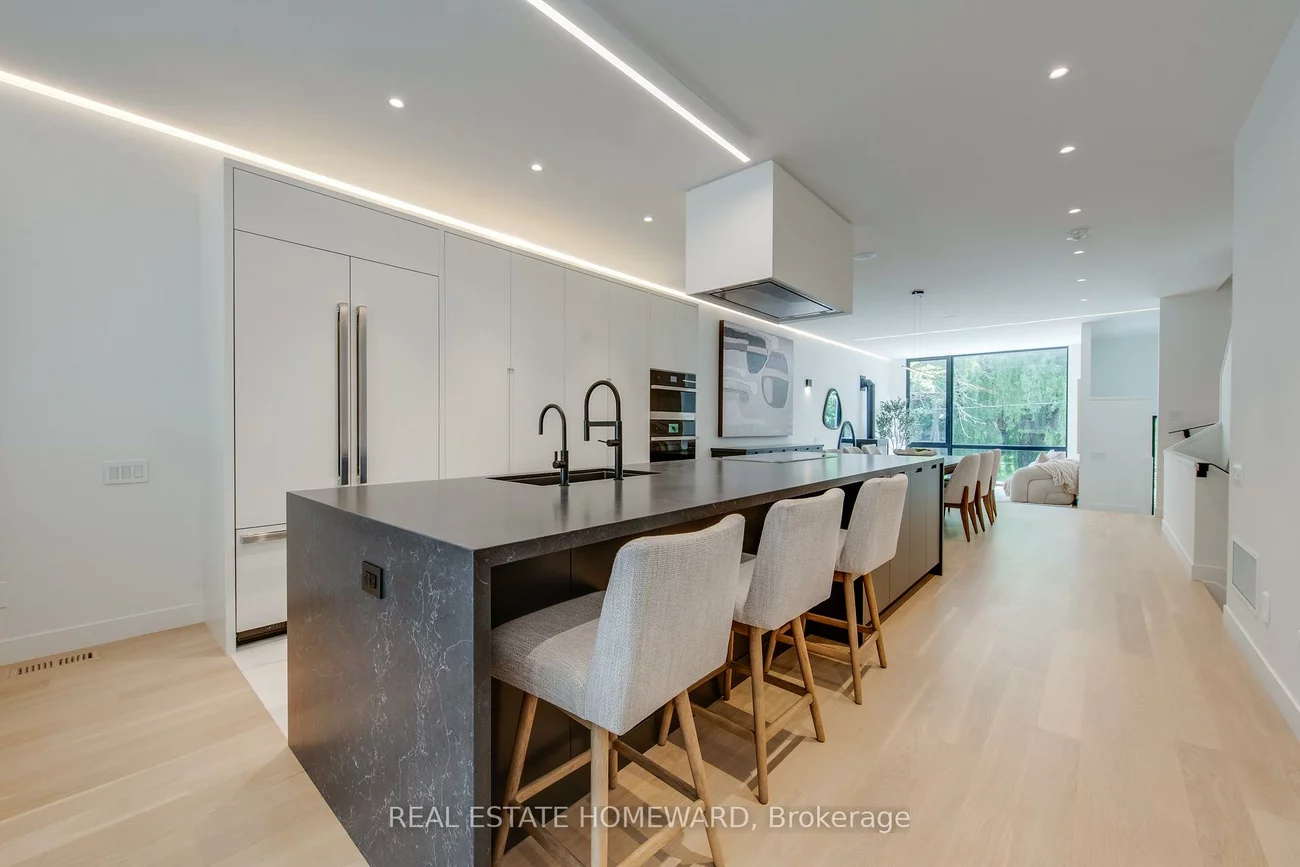 174, Kenilworth, The Beaches, Toronto