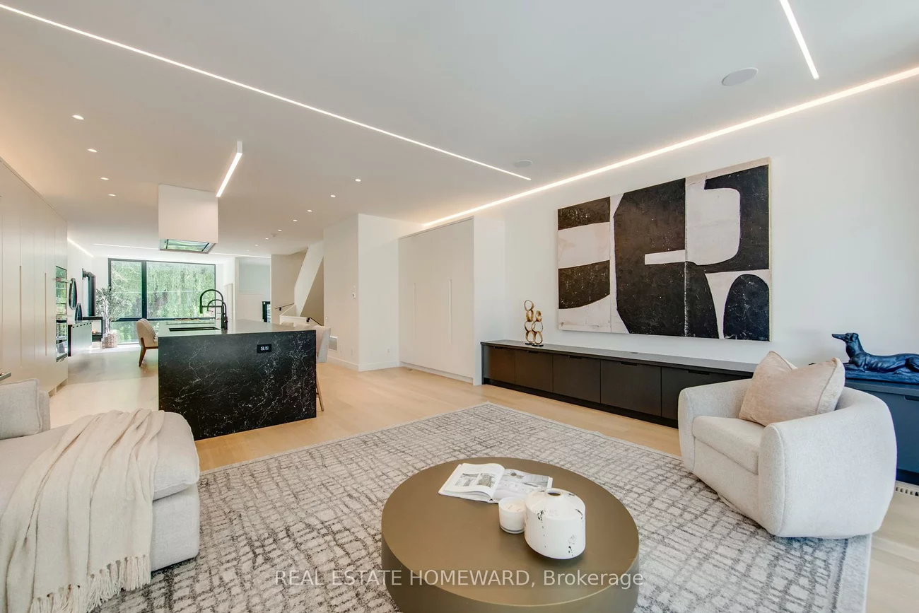 174, Kenilworth, The Beaches, Toronto