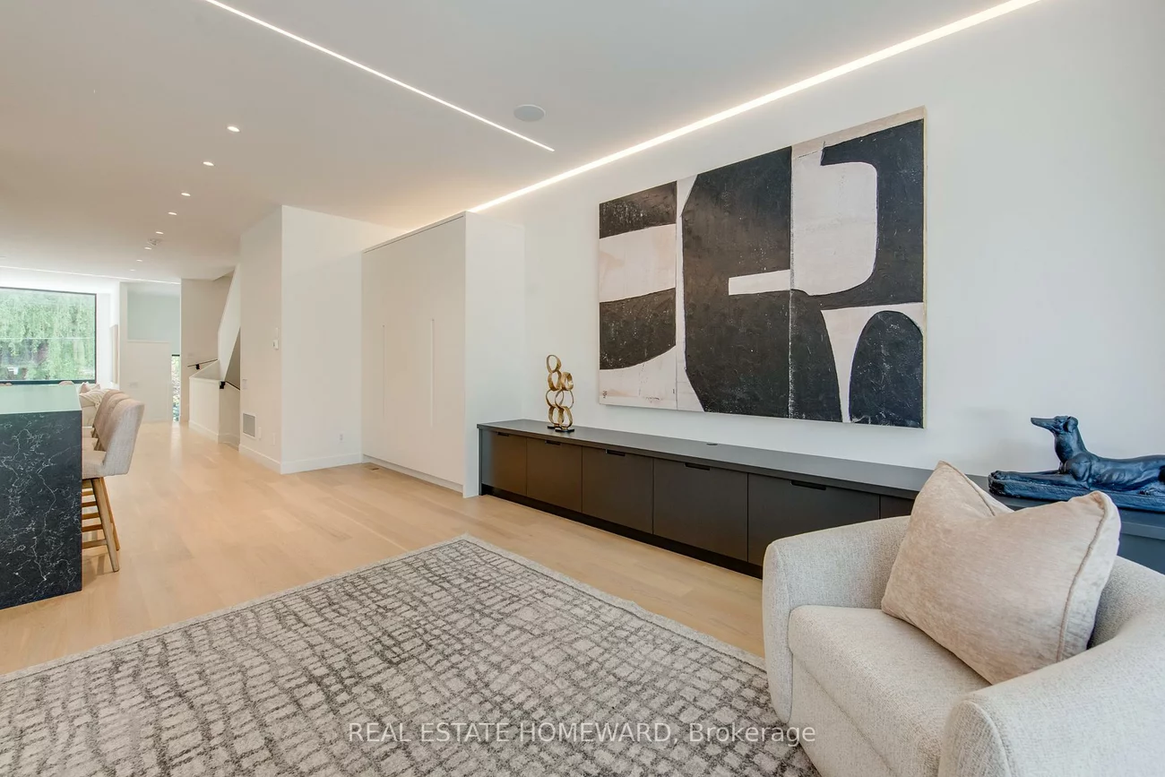 174, Kenilworth, The Beaches, Toronto