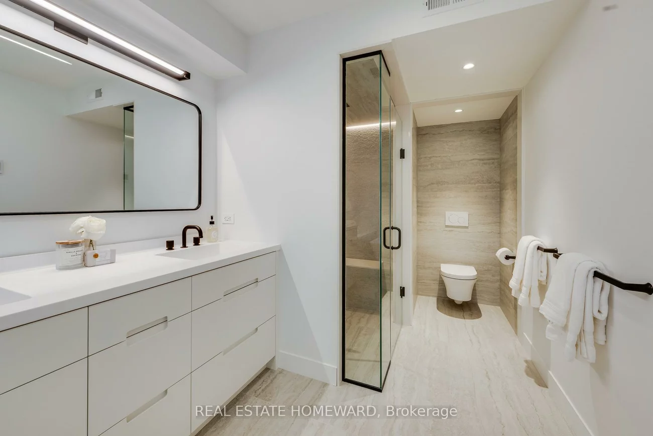 174, Kenilworth, The Beaches, Toronto