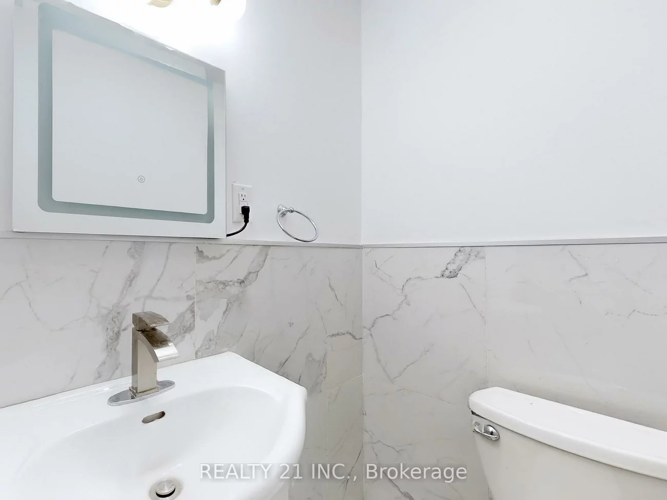 92, King Edward Ave, Woodbine-Lumsden, Toronto