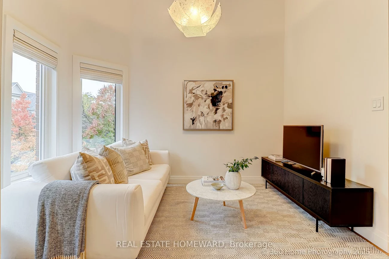 76, Whistle Post, East End-Danforth, Toronto