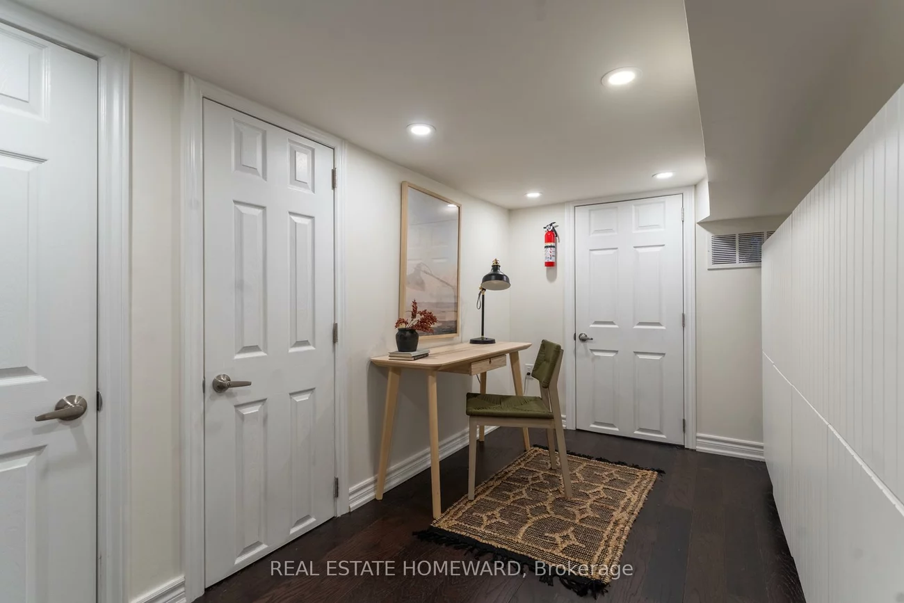 99, Newmarket, East End-Danforth, Toronto