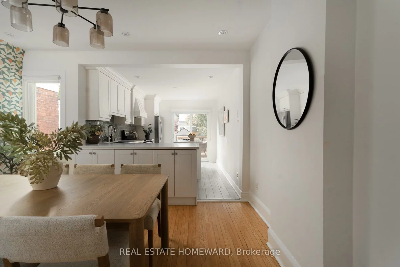 99, Newmarket, East End-Danforth, Toronto