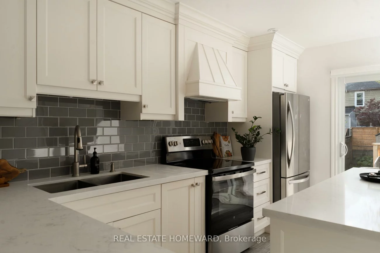 99, Newmarket, East End-Danforth, Toronto