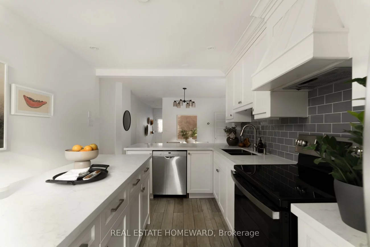 99, Newmarket, East End-Danforth, Toronto