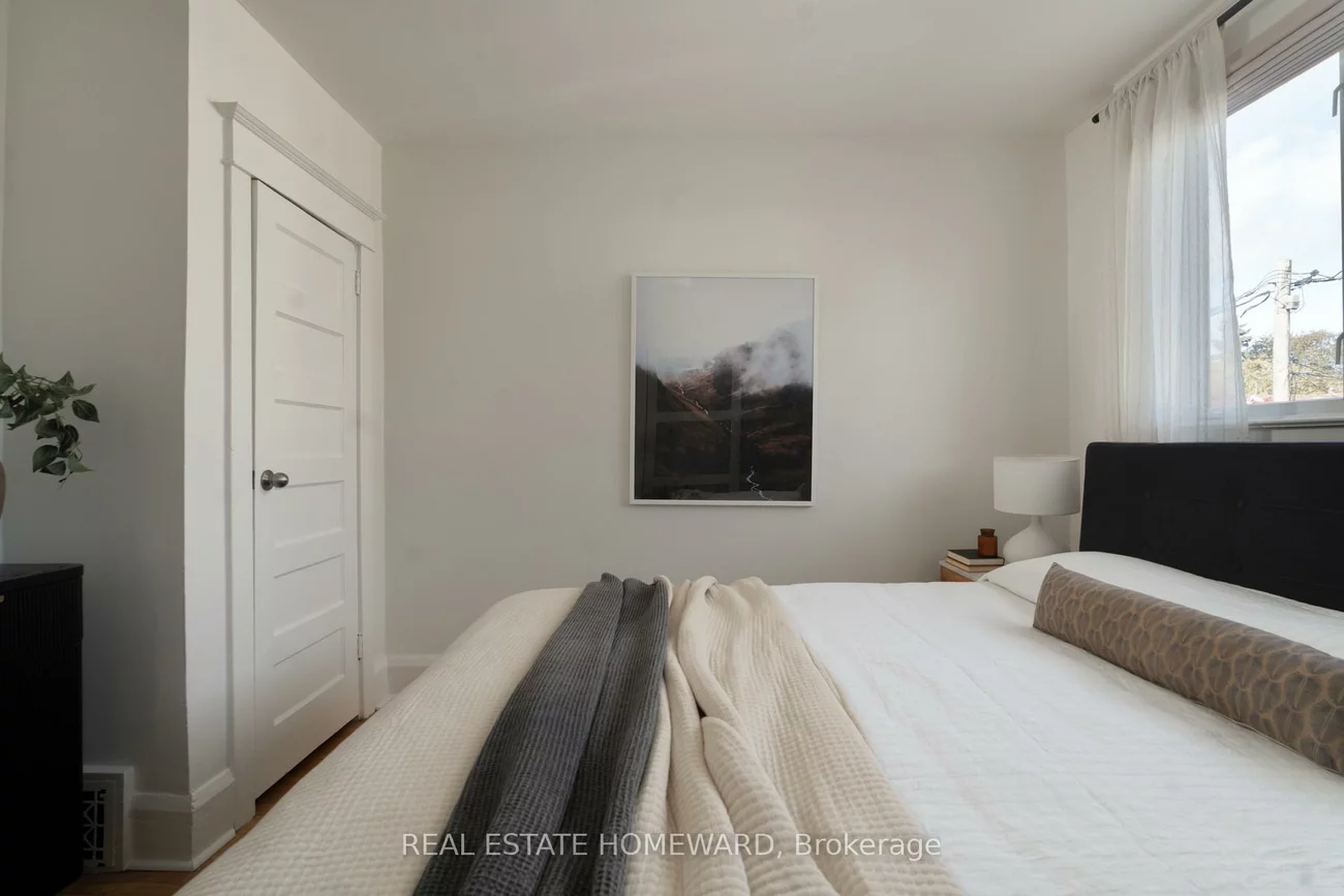 99, Newmarket, East End-Danforth, Toronto