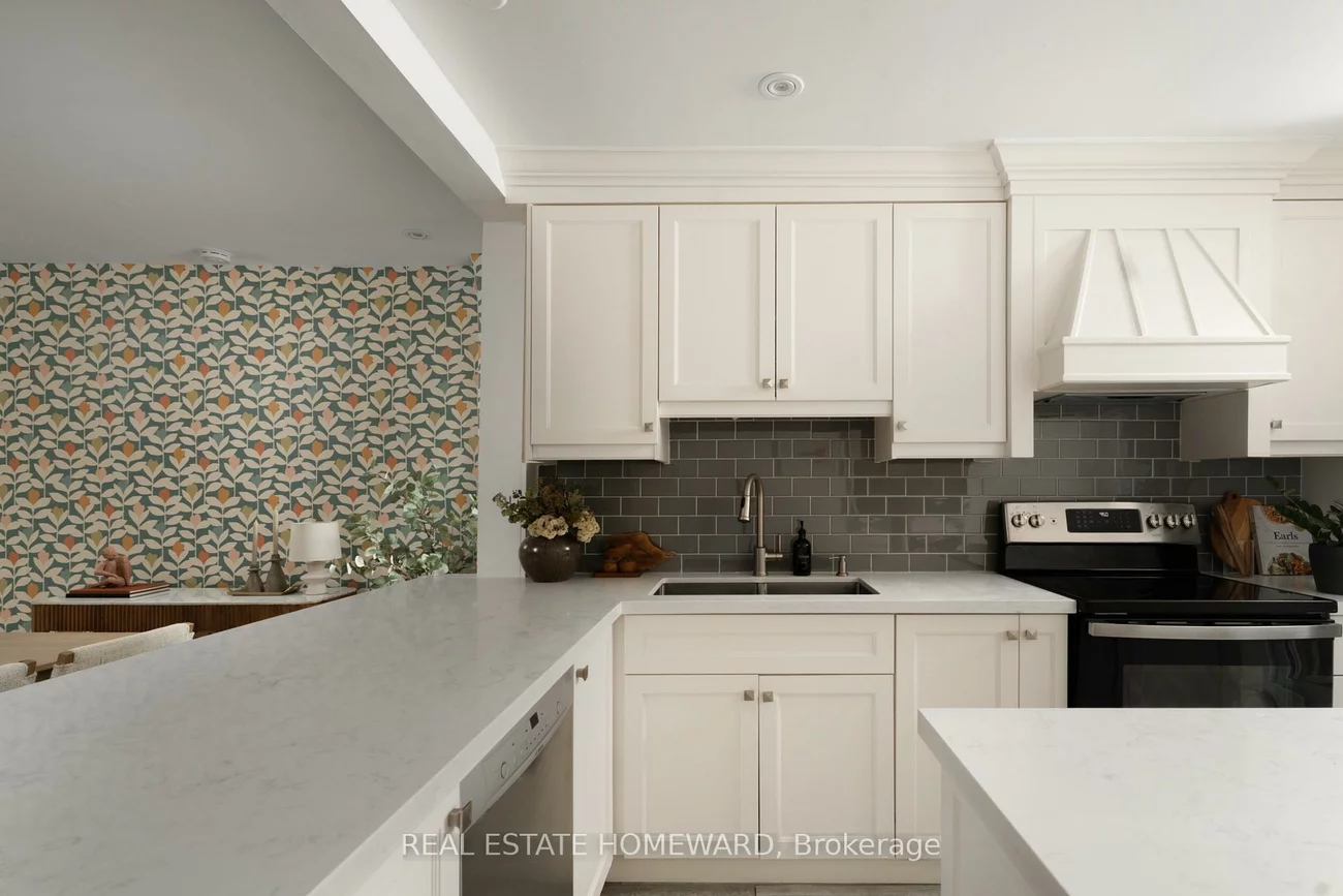 99, Newmarket, East End-Danforth, Toronto