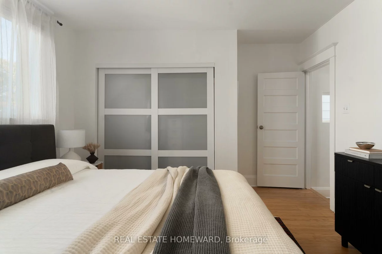 99, Newmarket, East End-Danforth, Toronto