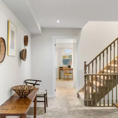 84, Woodbine, The Beaches, Toronto