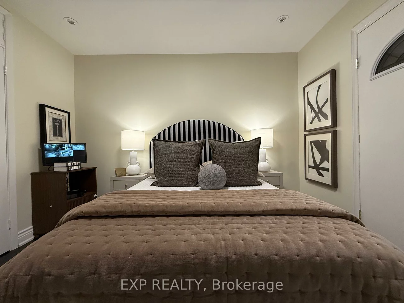 81, Meldazy, Bendale, Toronto