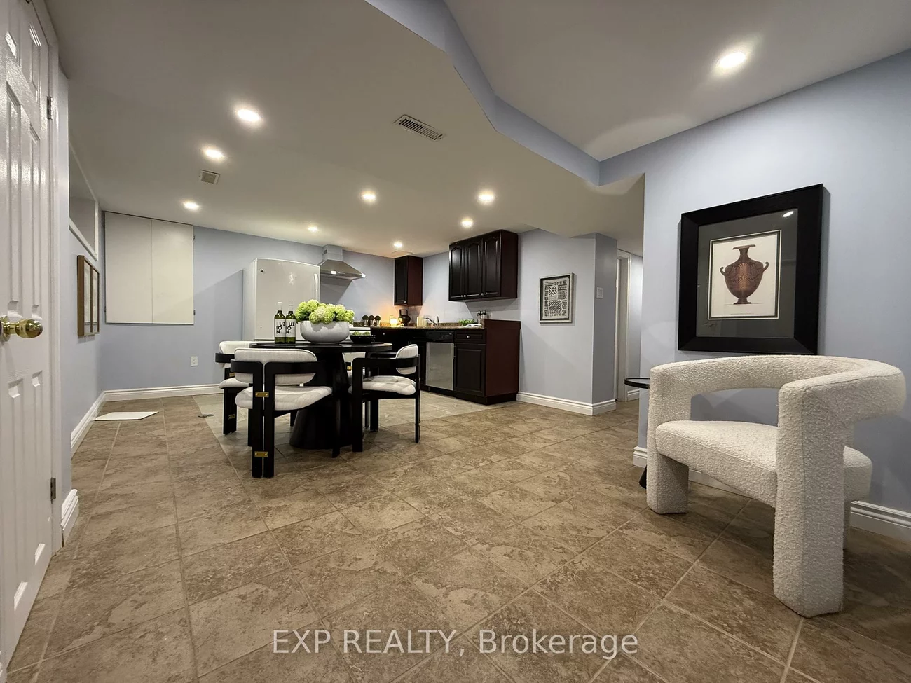 81, Meldazy, Bendale, Toronto