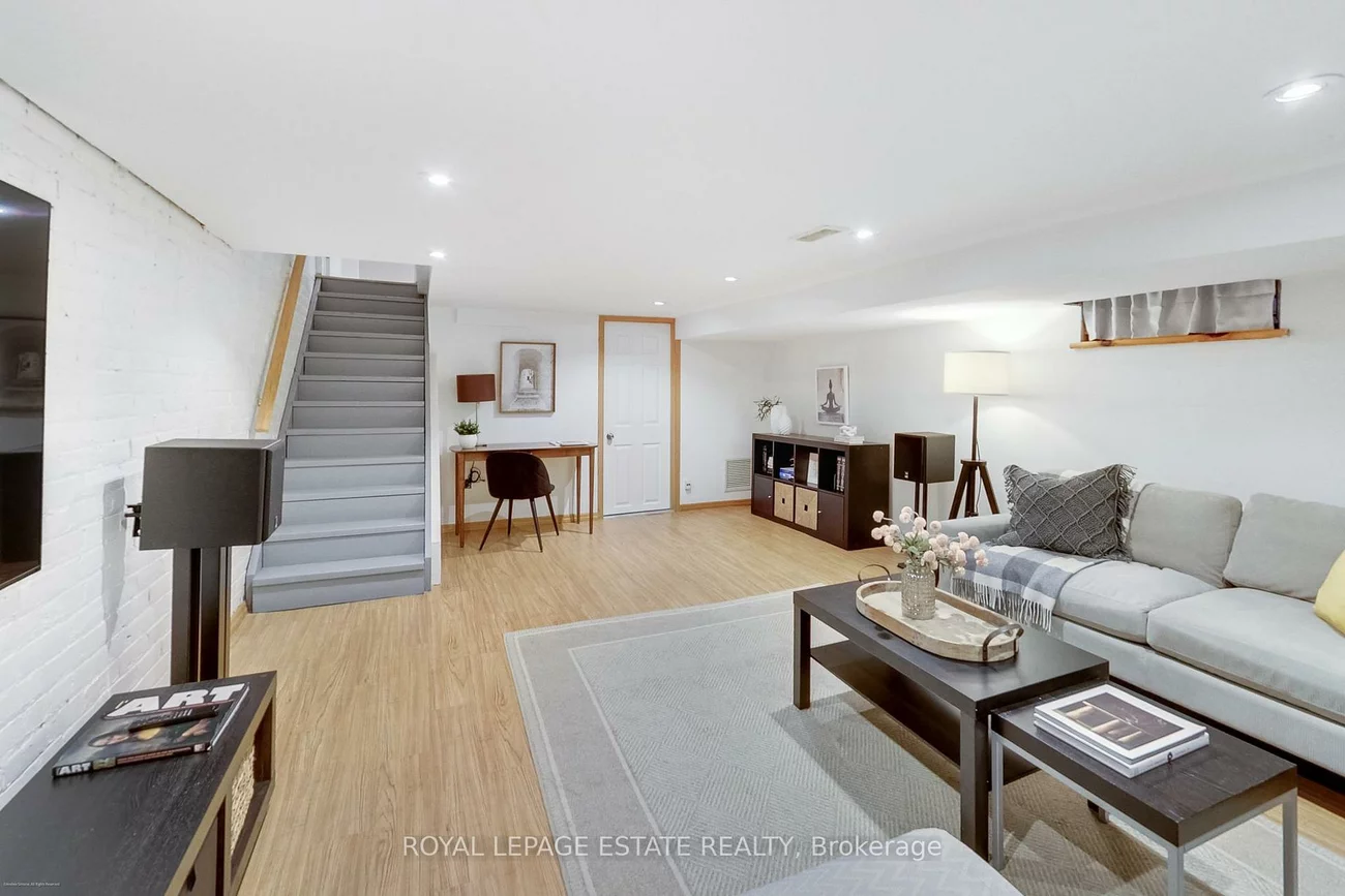 165, Oakcrest, East End-Danforth, Toronto