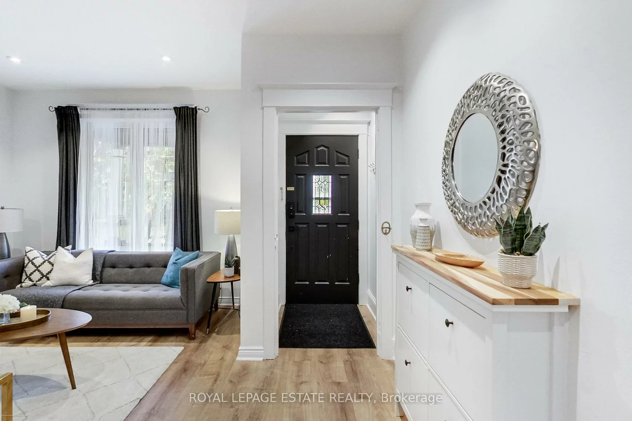 165, Oakcrest, East End-Danforth, Toronto