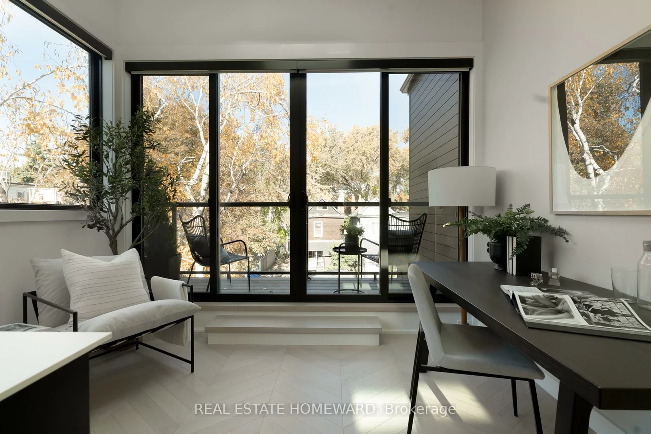 122, Simpson, North Riverdale, Toronto