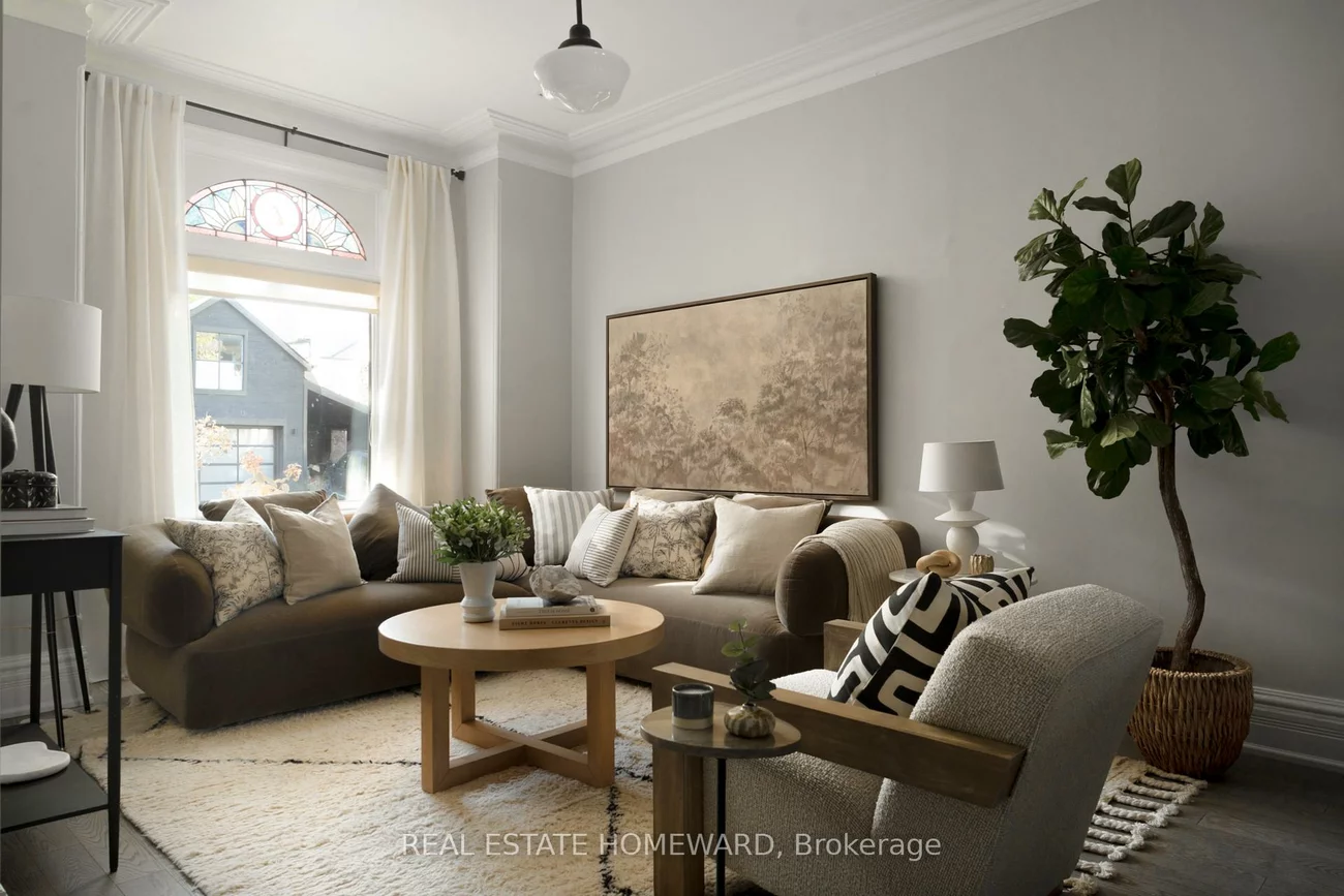 122, Simpson, North Riverdale, Toronto